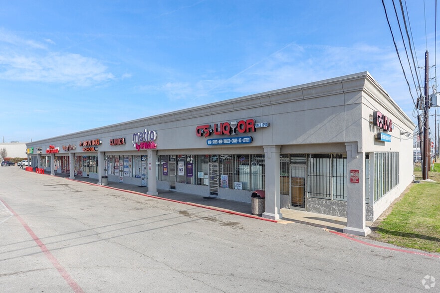 105 Kenning Rd, Crosby, TX for lease - Building Photo - Image 2 of 5