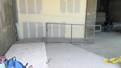 3827-3839 W Washington Blvd, Los Angeles, CA à louer - Vidéo sur l’inscription commerciale 