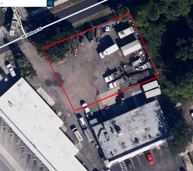 3077 SE Dixie Hwy, Stuart, FL à louer - Photo du bâtiment - Image 2 de 7