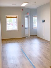 200 Lafayette Rd, North Hampton, NH for lease Interior Photo- Image 2 of 2
