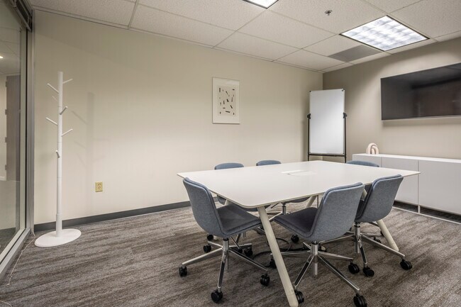 Plus de détails pour 140 Stoneridge Dr, Columbia, SC - Coworking à louer