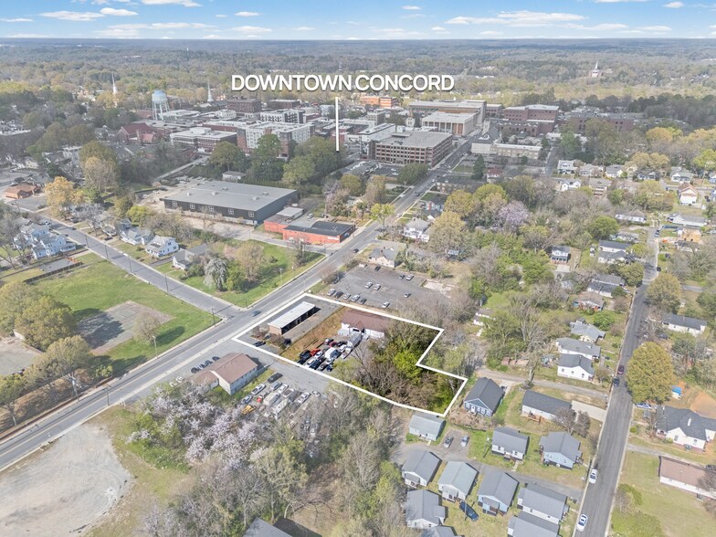 91 Corban Ave SW, Concord, NC à vendre - Photo du bâtiment - Image 2 de 25