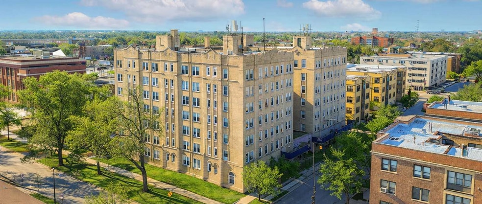 5501 W Washington Blvd, Chicago, IL for sale - Building Photo - Image 1 of 14