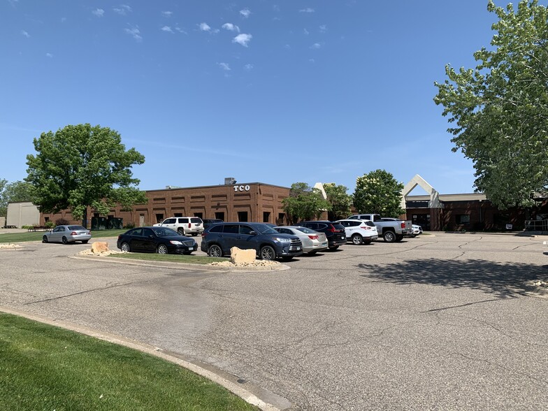 5205 N Highway 169, Plymouth, MN for sale - Building Photo - Image 1 of 1