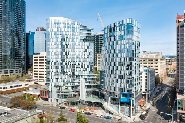 Plus de détails pour 288 106th Ave NE, Bellevue, WA - Commerce de détail à louer