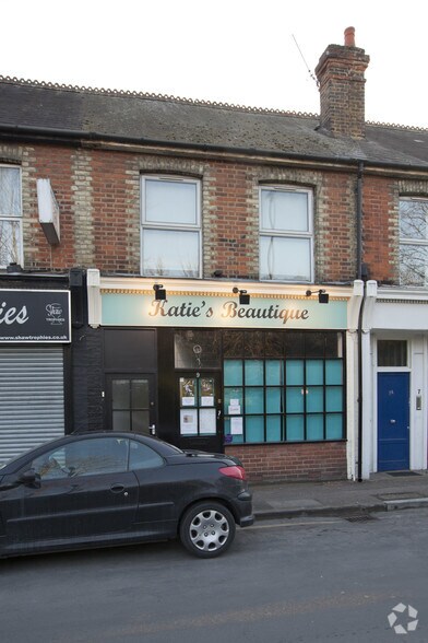 9 Station Rd, Ashford à louer - Photo du bâtiment - Image 3 de 9