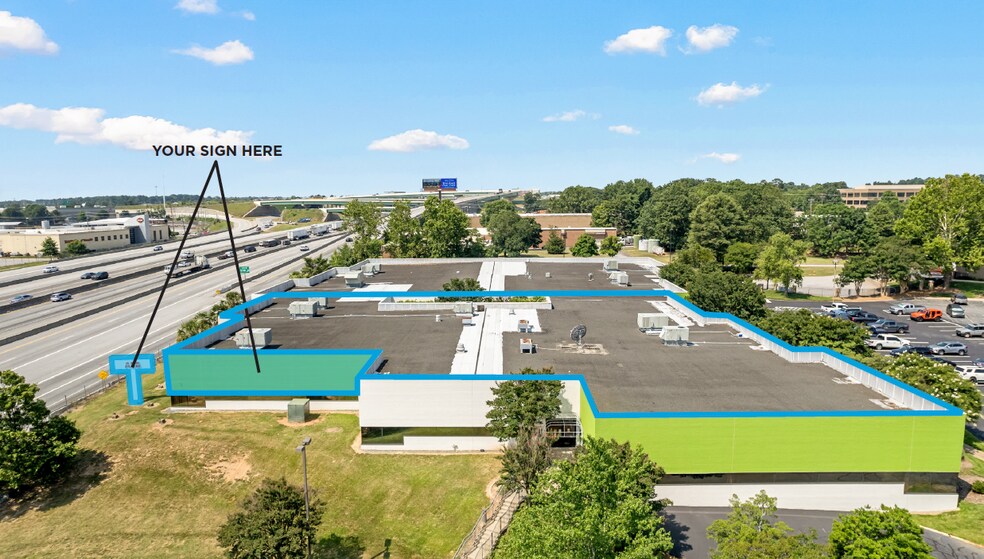 6000-6040 Ponders Ct, Greenville, SC à louer - Photo du bâtiment - Image 2 de 8