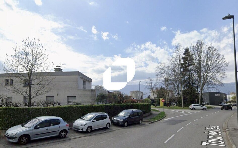 Rue Du Tour De L'eau, Saint Martin D Heres for lease - Building Photo - Image 2 of 6