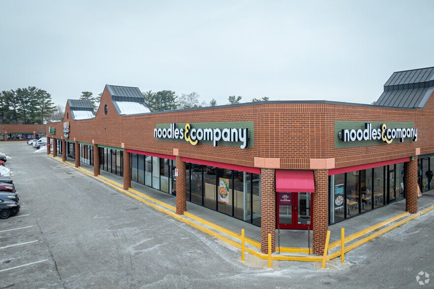 550-582 Ritchie Hwy, Severna Park, MD for lease - Primary Photo - Image 1 of 26