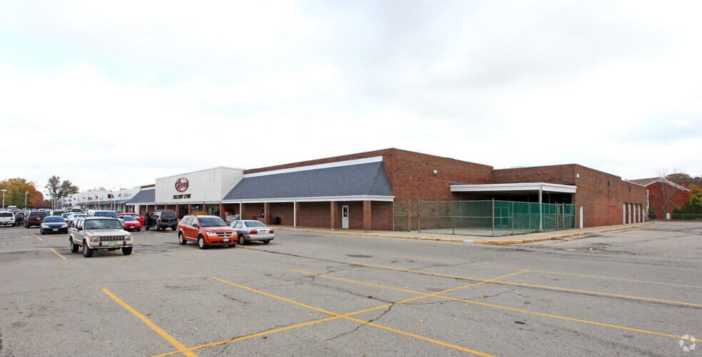 2960-2990 Derr Dr, Springfield, OH à louer - Photo du bâtiment - Image 2 de 8