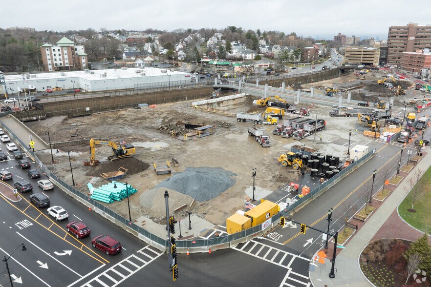 1300 Hancock St, Quincy, MA à louer - Photo du bâtiment - Image 2 de 7