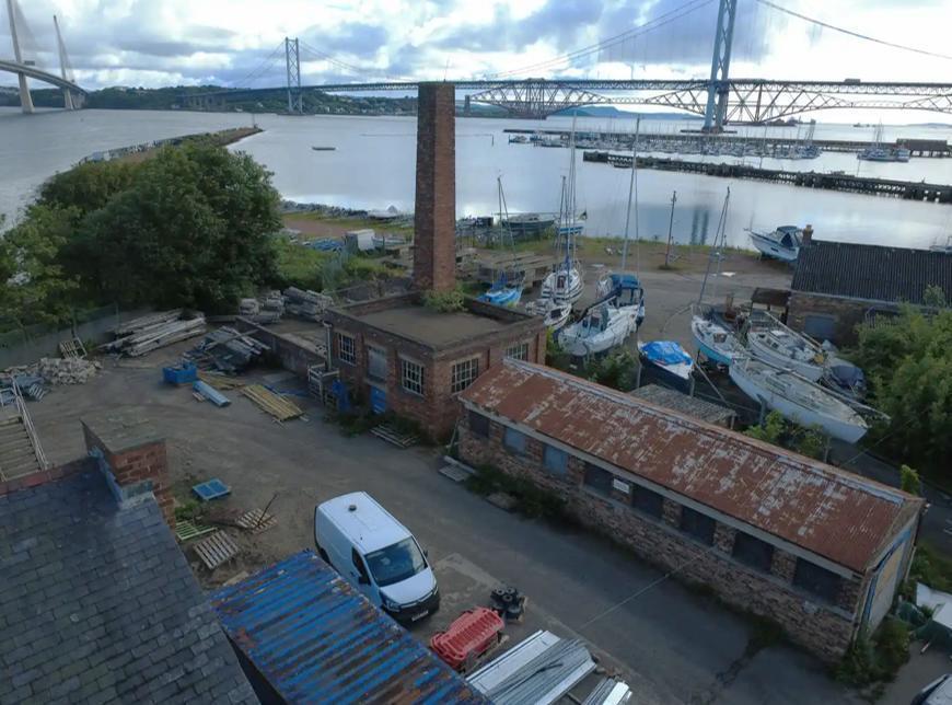 Port Edgar Barracks, South Queensferry à vendre Photo du bâtiment- Image 1 de 6