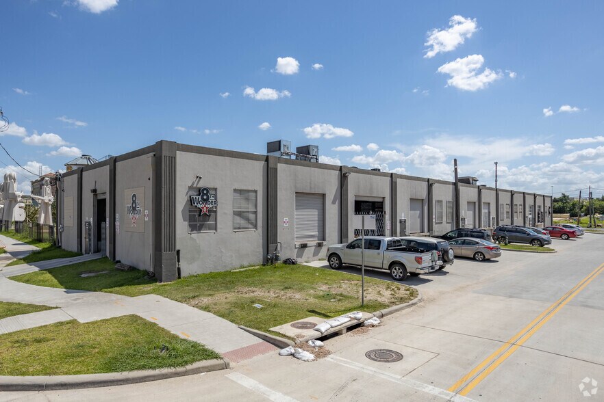 2202 Dallas St, Houston, TX à louer - Photo du bâtiment - Image 3 de 5