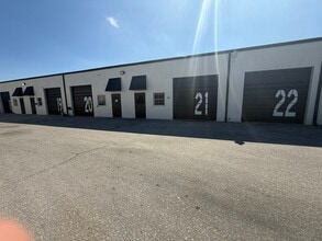 2020 S Combee Rd, Lakeland, FL for lease Interior Photo- Image 1 of 6