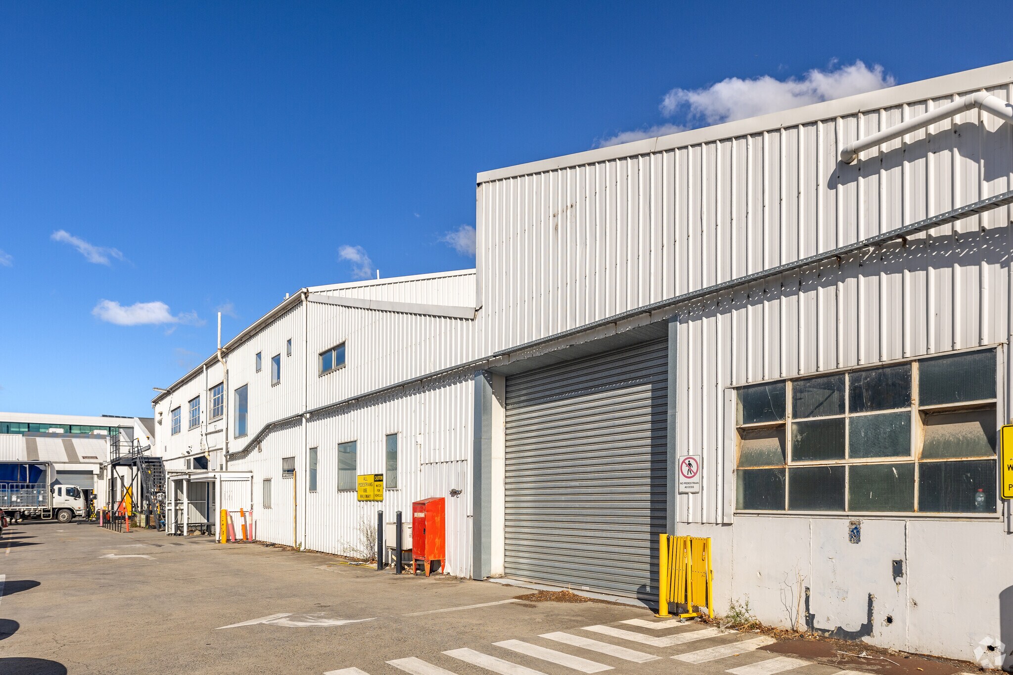 578 Plummer St, Port Melbourne for lease Primary Photo- Image 1 of 7