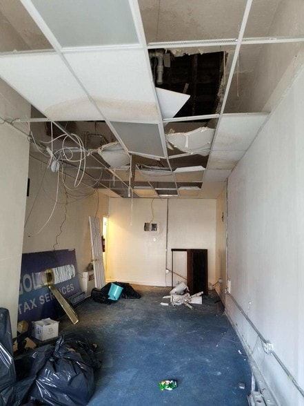 522 E 183rd St, Bronx, NY for lease - Interior Photo - Image 2 of 7