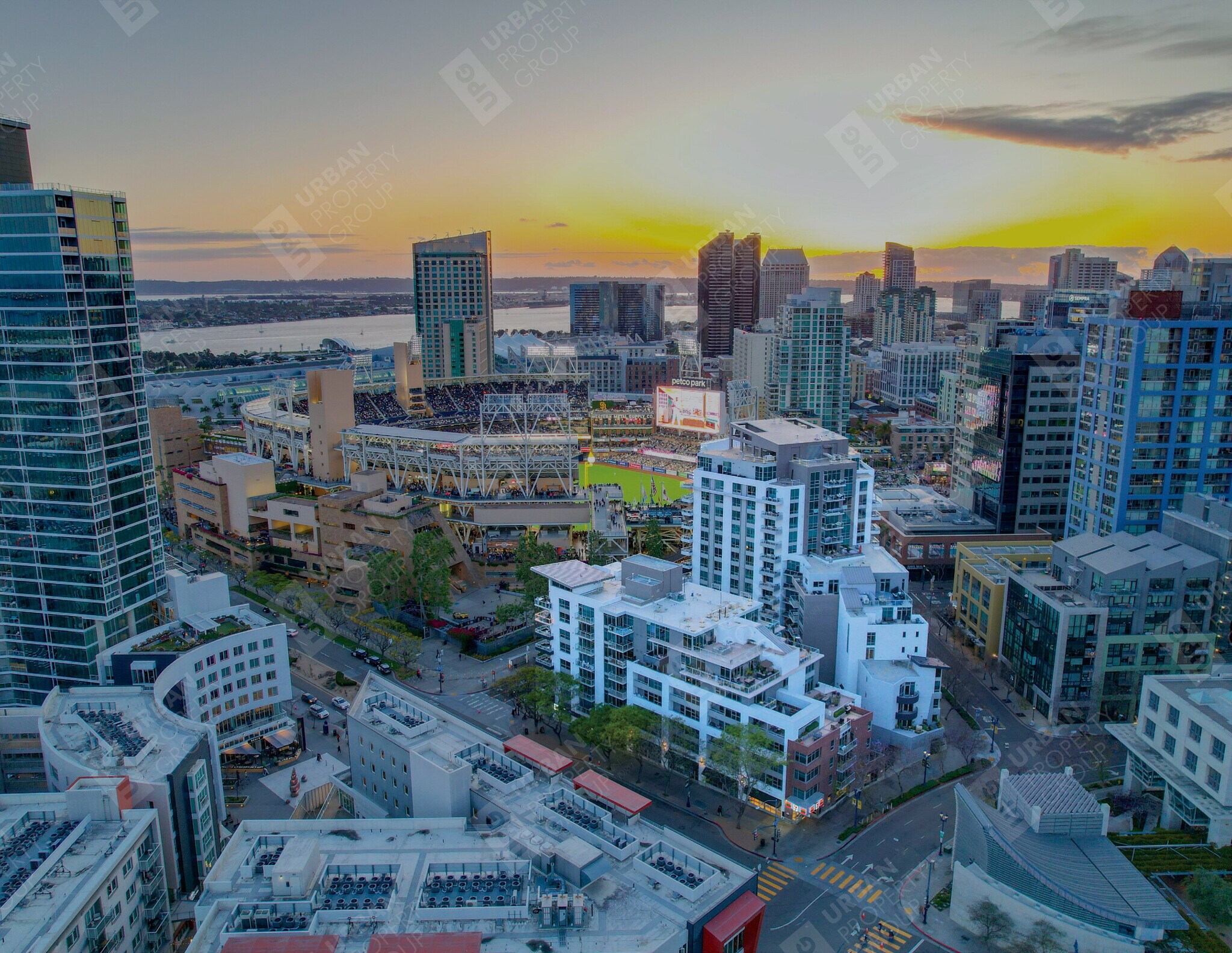 206-222 Park Blvd, San Diego, CA à vendre Photo du bâtiment- Image 1 de 13