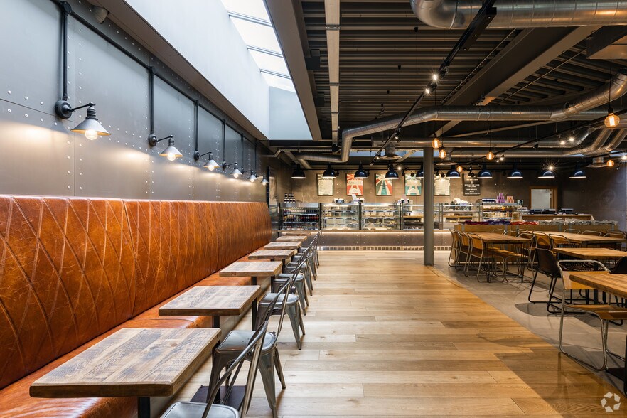 400 Dashwood Lang Rd, Addlestone à louer - Photo intérieure - Image 3 de 37