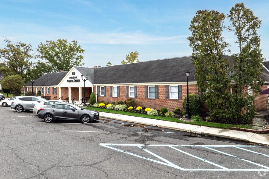 1401 E Marlton Pike, Cherry Hill, NJ for lease - Primary Photo - Image 1 of 34