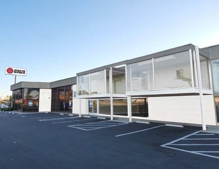 3655 Camino del Rio W, San Diego, CA for lease - Building Photo - Image 2 of 3