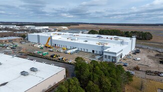 Plus de détails pour 2100 Smithtown Ave, Ronkonkoma, NY - Industriel à louer