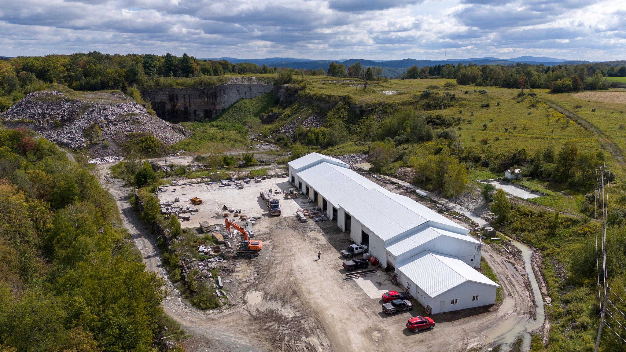 407 Peck Hill Rd, New Milford, PA à vendre Photo principale- Image 1 de 24