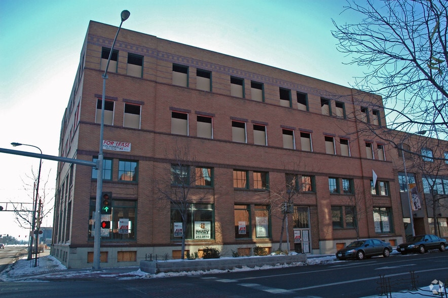 2702 Montana Ave, Billings, MT for lease - Primary Photo - Image 1 of 43