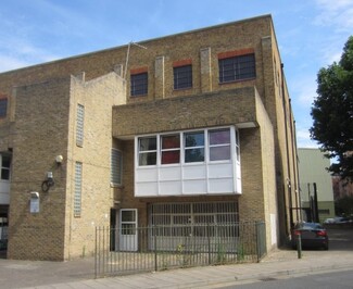 Plus de détails pour William Morris Way, London - Bureau à louer