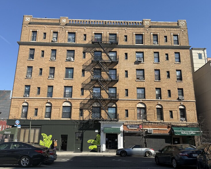 234 Union Ave, Brooklyn, NY à vendre - Photo du bâtiment - Image 2 de 8