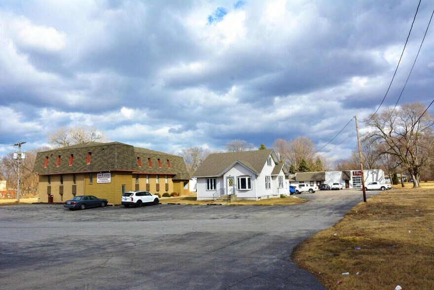 9209-9227 Indianapolis Blvd, Highland, IN à vendre - Photo du bâtiment - Image 2 de 12