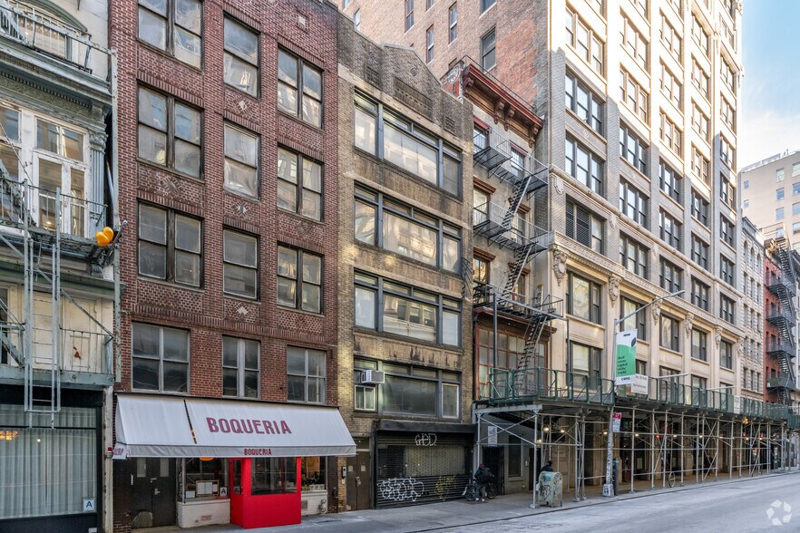 51 W 19th St, New York, NY à louer - Photo du bâtiment - Image 3 de 4