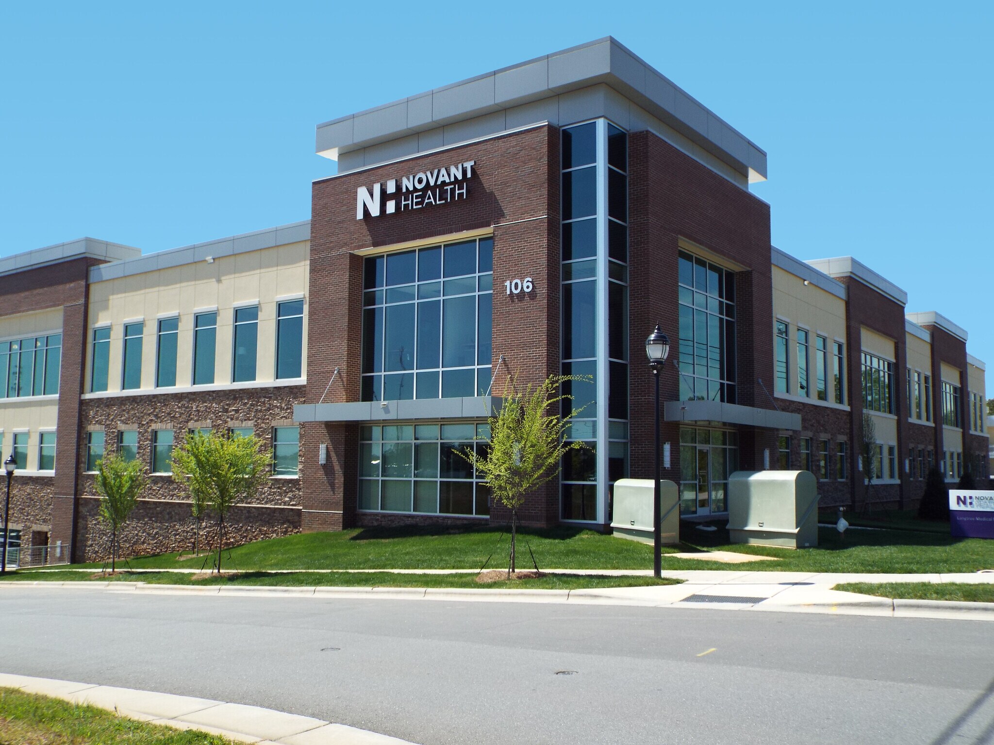 106 Langtree Village Rd, Mooresville, NC for lease Building Photo- Image 1 of 4