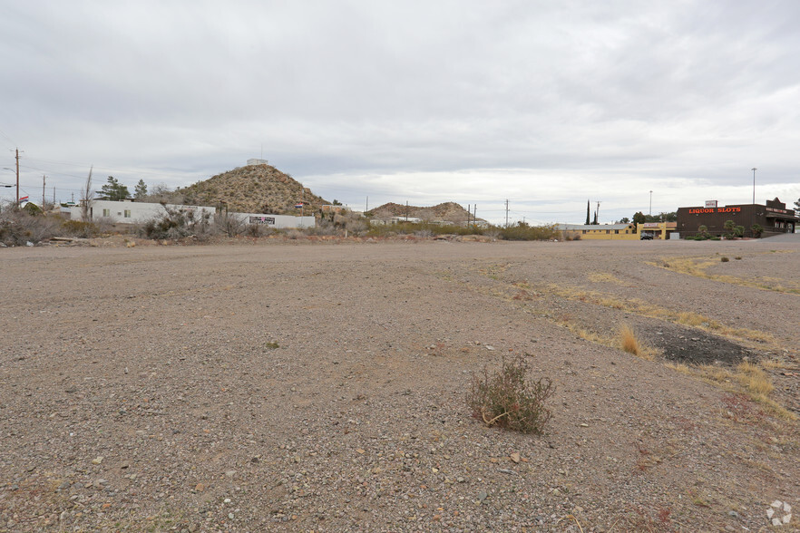 516 S Highway 95, Searchlight, NV for sale - Primary Photo - Image 2 of 4