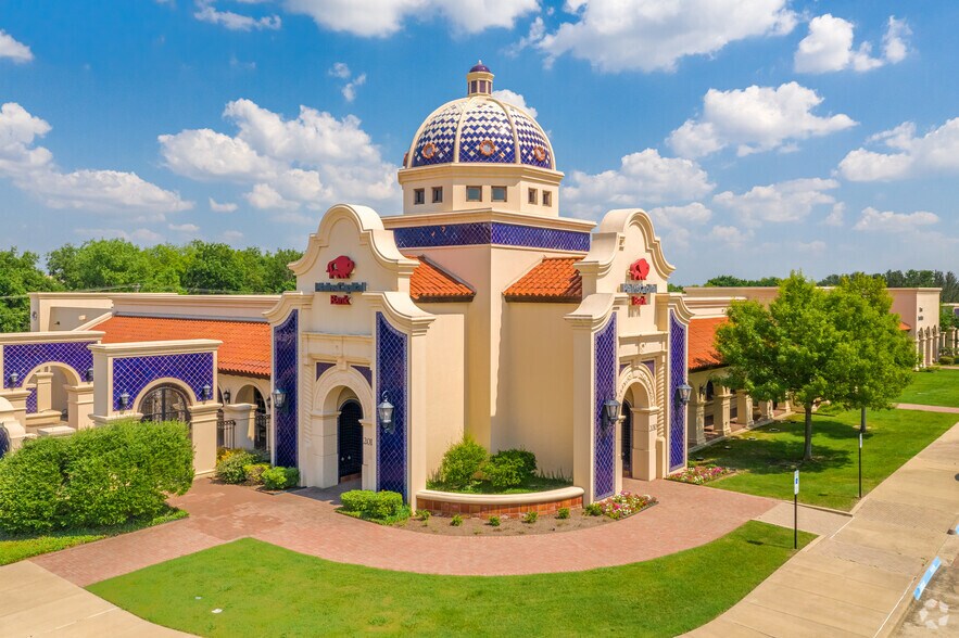 2010 N Hampton Rd, DeSoto, TX à louer - Photo principale - Image 1 de 9