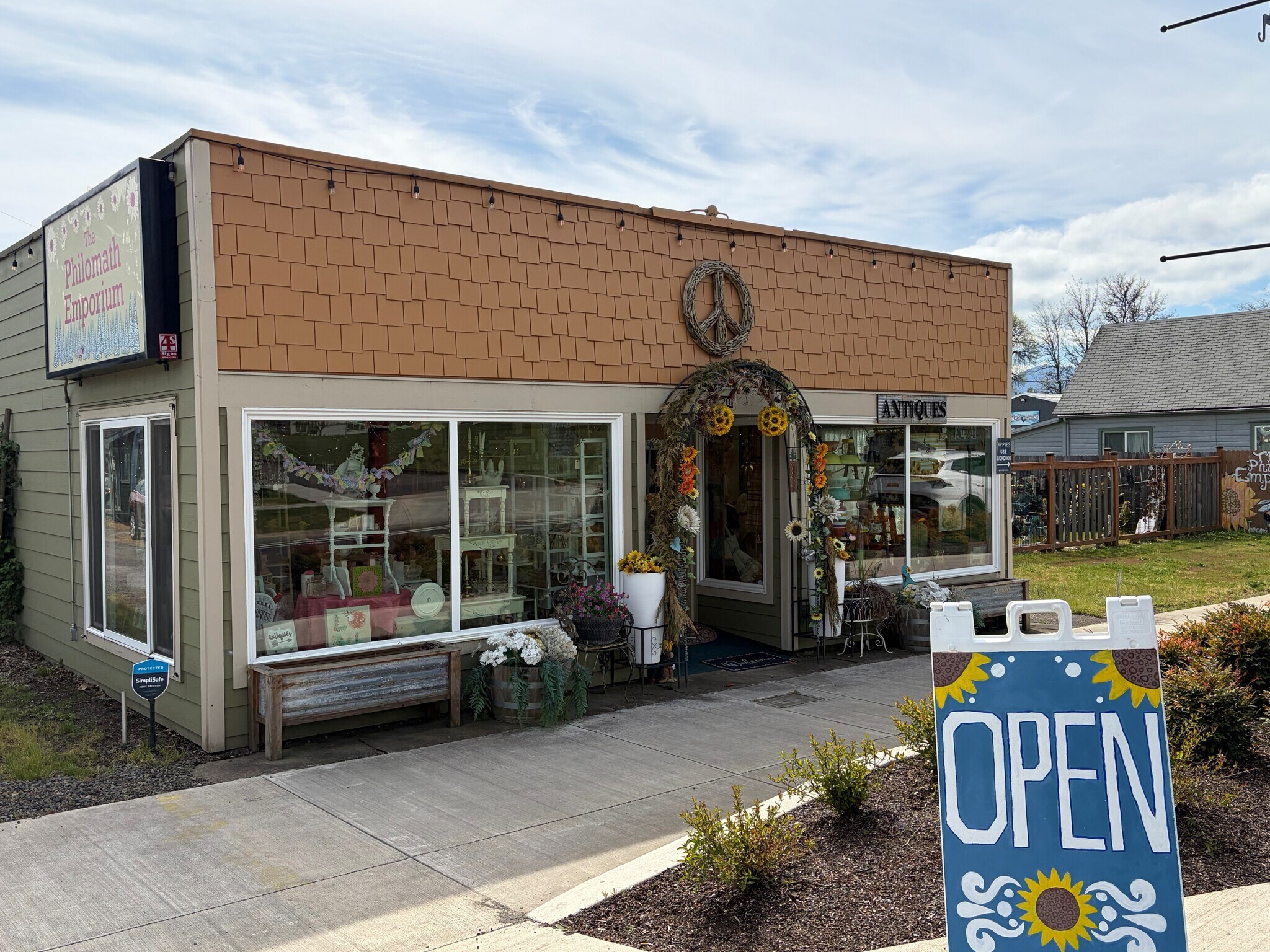 1120 Main St, Philomath, OR for lease Building Photo- Image 1 of 17