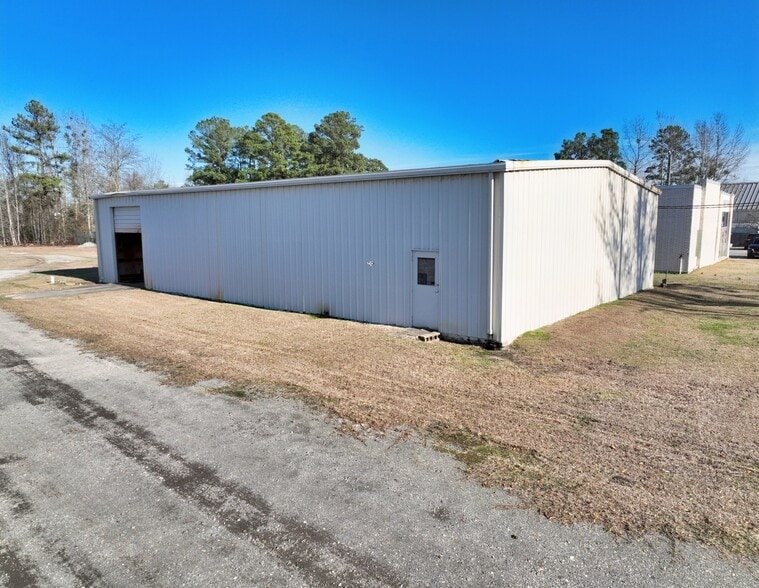 2117 W Jody Rd, Florence, SC for lease - Primary Photo - Image 1 of 5