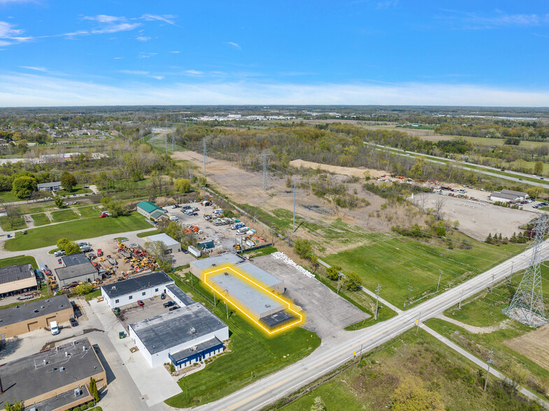 12475 31 Mile Rd, Washington, MI à vendre - Photo du bâtiment - Image 1 de 1