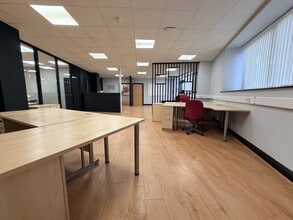 North Trade Rd, Battle for lease Interior Photo- Image 1 of 6