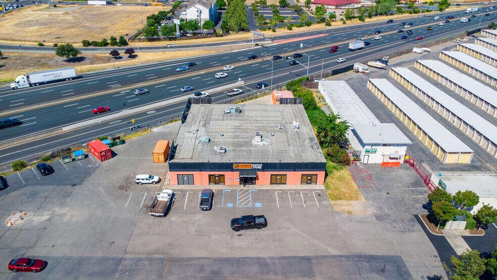 29 Massie Ct, Sacramento, CA à vendre - Photo du bâtiment - Image 2 de 7