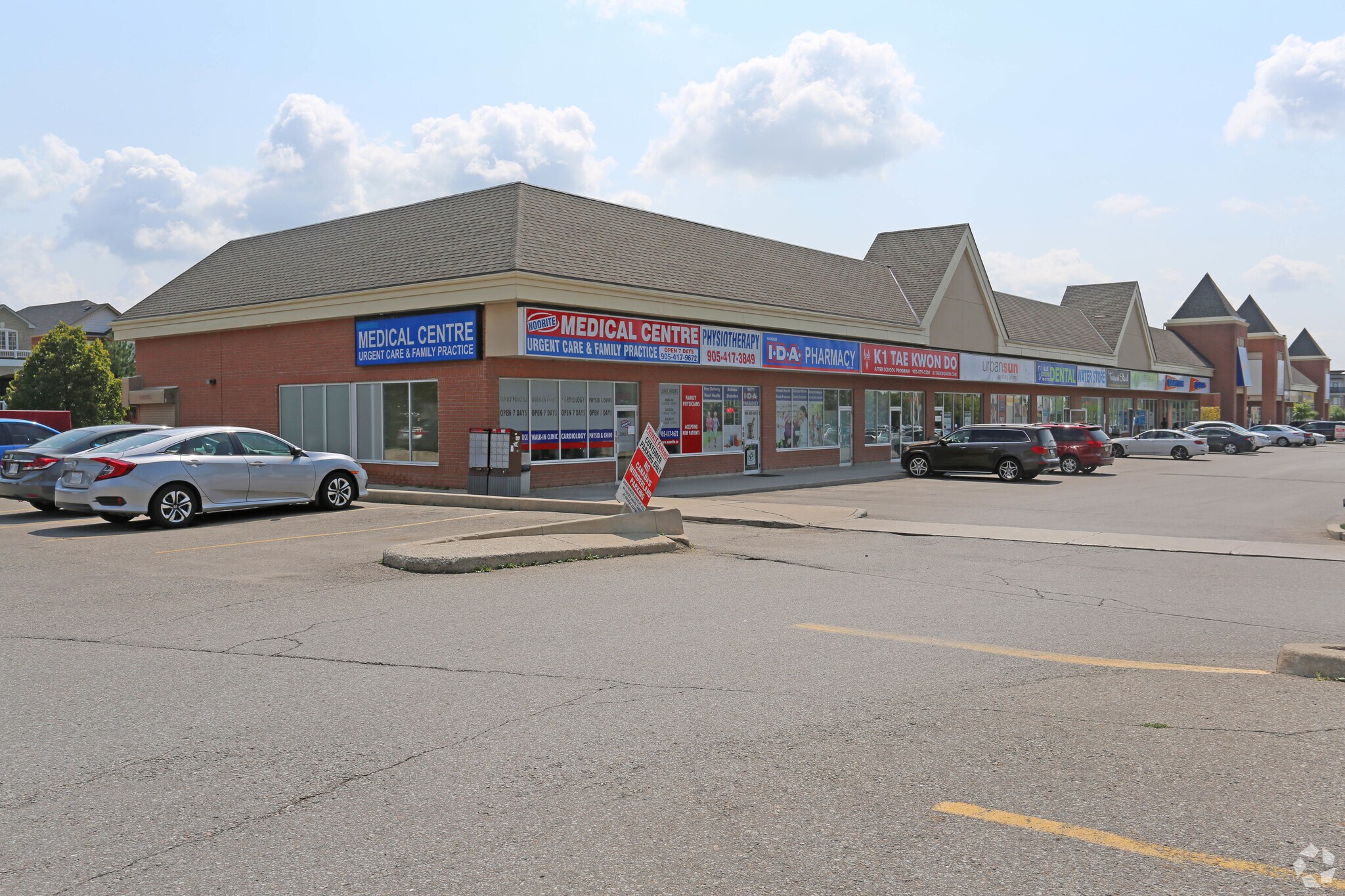 9671 Jane St, Vaughan, ON à vendre Photo principale- Image 1 de 1