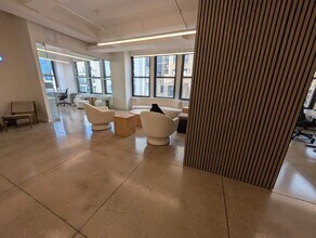 330 Seventh Ave, New York, NY for lease Interior Photo- Image 2 of 5