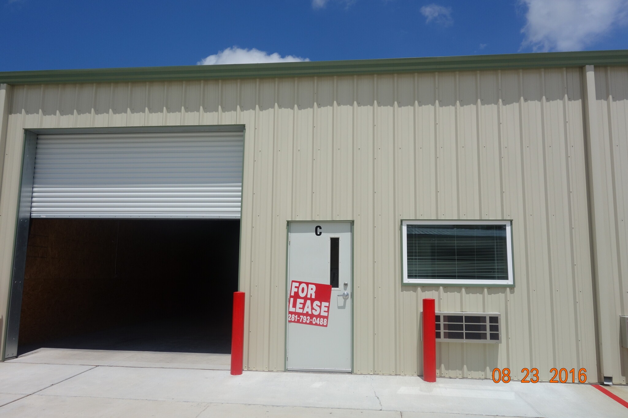 2260 Dickinson Ave, Dickinson, TX for lease Interior Photo- Image 1 of 7