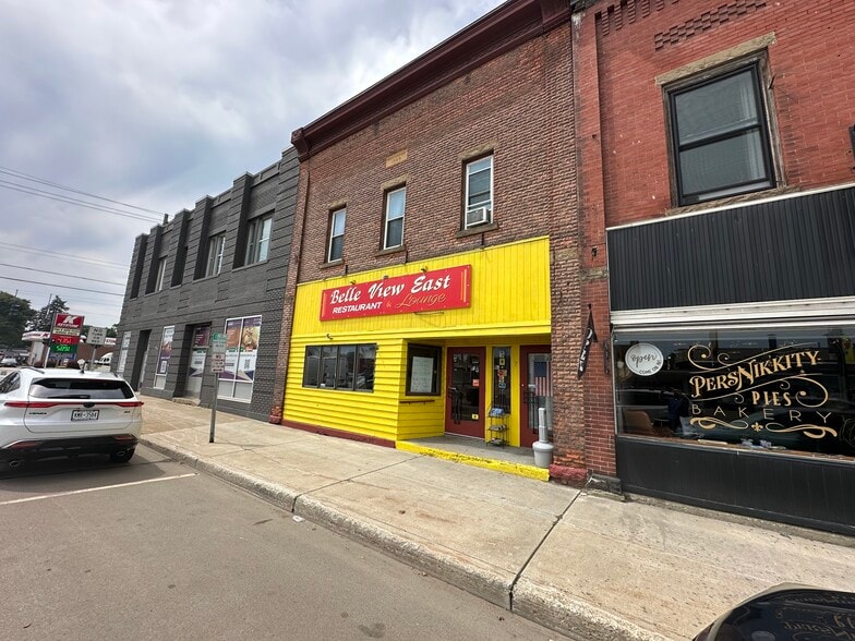 7 E Main St, Falconer, NY à vendre - Photo du bâtiment - Image 2 de 19