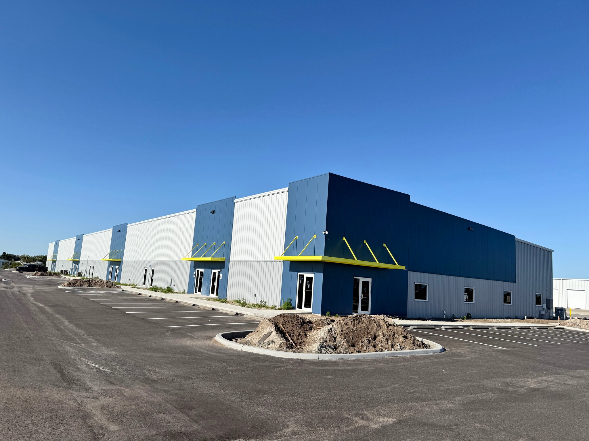 Woodlawn Drive, Punta Gorda, FL for lease Building Photo- Image 1 of 5