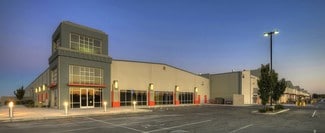 Plus de détails pour 5201-5321 Luce Ave, Mcclellan, CA - Industriel à louer