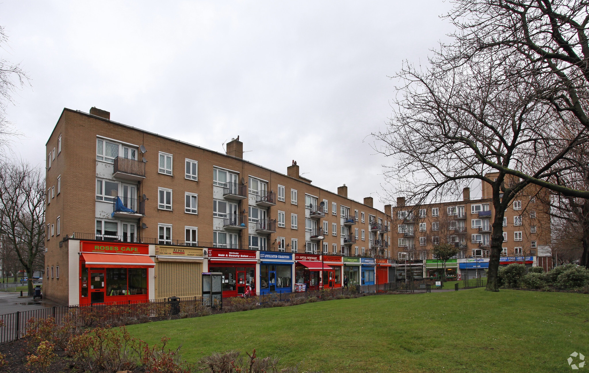 125-151 Jamaica Rd, London for lease Primary Photo- Image 1 of 4