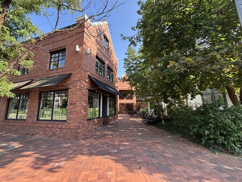 1634 Walnut St, Boulder, CO à vendre - Photo du bâtiment - Image 1 de 10