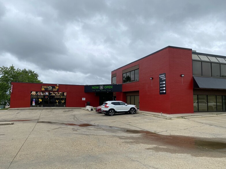 6 Blackfoot Road, Sherwood Pk, Sherwood Park, AB for lease - Building Photo - Image 1 of 11