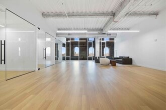 300 Kent Ave, Brooklyn, NY à louer Photo intérieure- Image 1 de 9