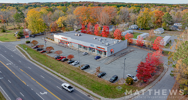 1113-1121 E 11th St, Siler City, NC à vendre - Photo du bâtiment - Image 1 de 3